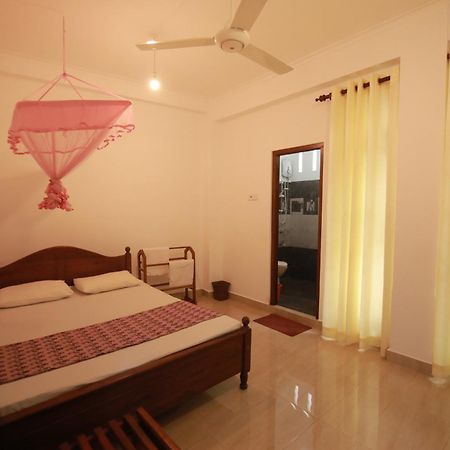 Renuka Inn Kandy Buitenkant foto
