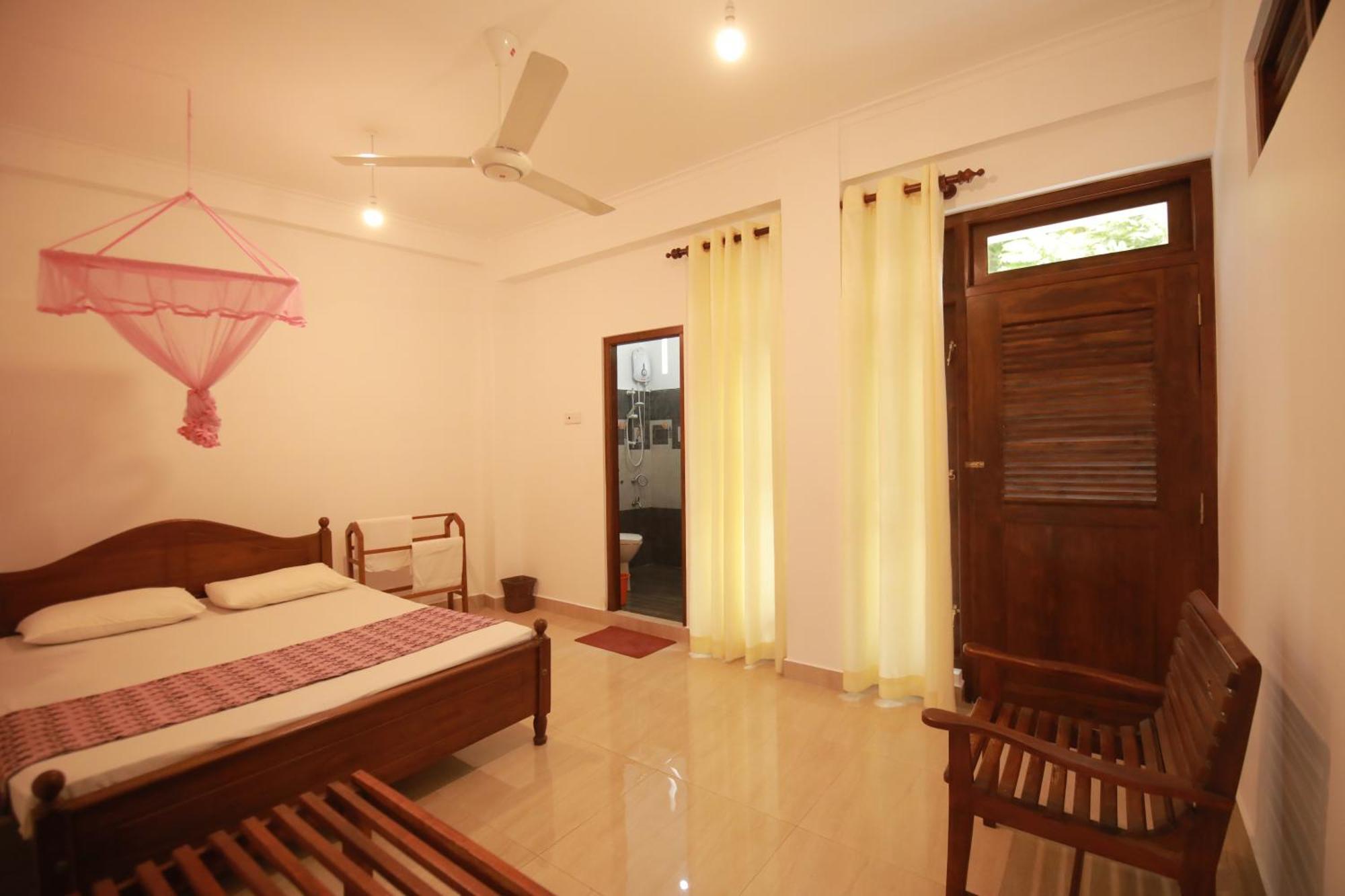 Renuka Inn Kandy Buitenkant foto