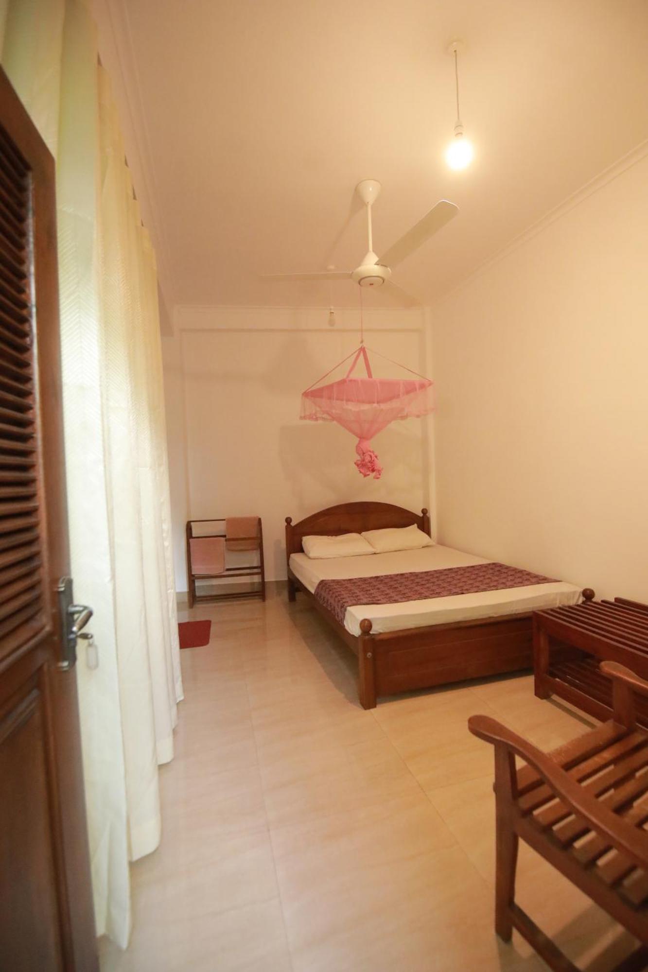 Renuka Inn Kandy Buitenkant foto