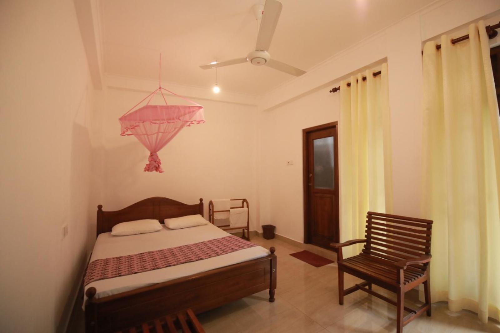Renuka Inn Kandy Buitenkant foto